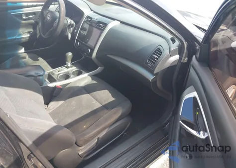 2014 Nissan Altima 2.5 S из США, поврежденный, VIN 1N4AL3AP1EC141731